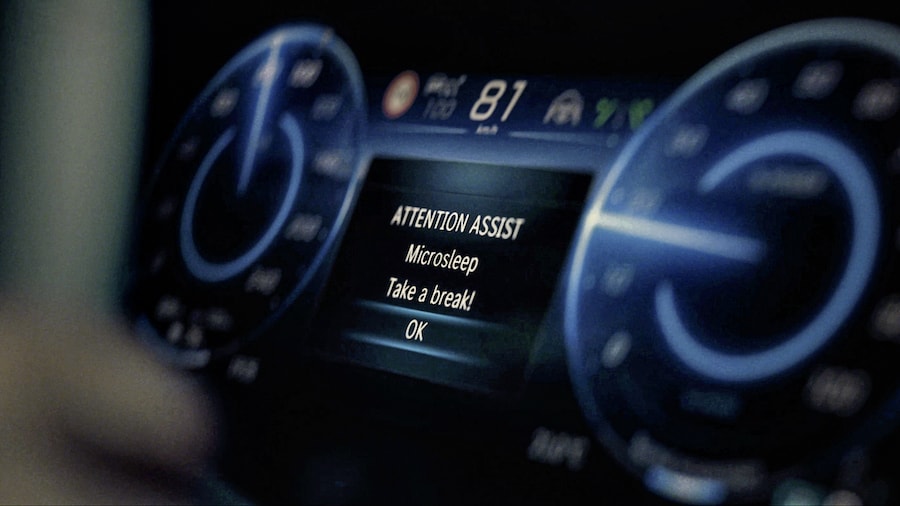 Einen Augenblick mehr Aufmerksamkeit: Mercedes-Benz präsentiert „Awake“