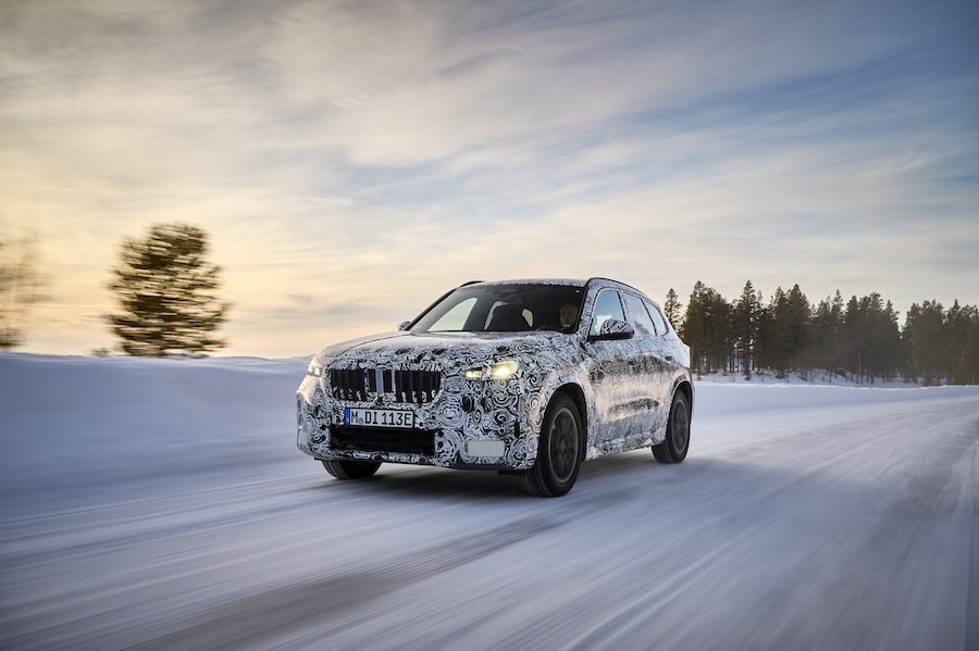 Rein elektrisch über Eis und Schnee: Finale Wintererprobung mit dem neuen BMW iX1