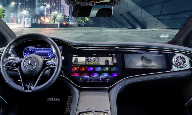 Mercedes-Benz hebt mit ZYNC das Entertainment-Erlebnis im Auto auf ein neues Level 