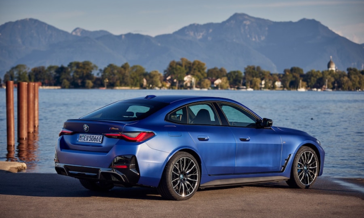 Vorreiter in Sachen Elektromobilität: BMW Group verdoppelt im ersten Halbjahr weltweiten Absatz vollelektrischer Fahrzeuge