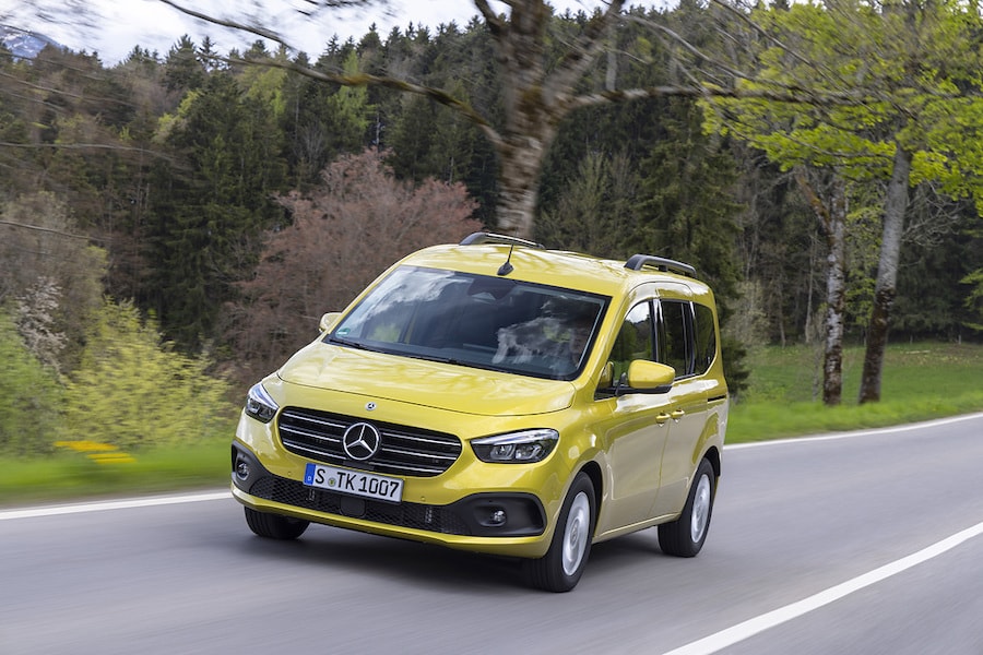 Spitzennote im Euro NCAP-Test 2022 [1]: Die Mercedes-Benz T-Klasse erhält fünf Sterne für mehr Sicherheit 
