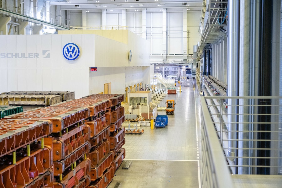  Geschlossener Kreislauf für Aluminium: Volkswagen Slovakia nähert sich der CO2-Neutralität 