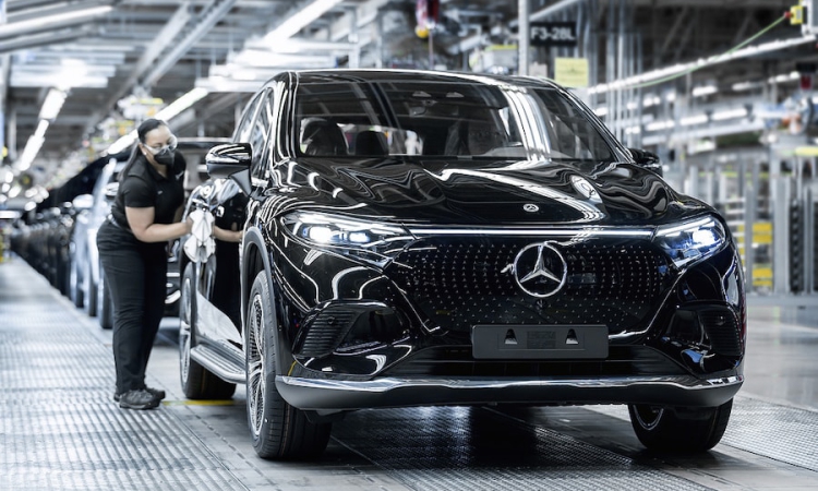 Produktionsstart für den neuen EQS SUV bei Mercedes-Benz in Alabama, USA