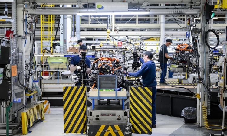 Stellantis-Standort Hordain: Erstes Werk der Welt für Produktion von Nutzfahrzeugen mit Wasserstoff-, Elektro- und Verbrennungsmotor