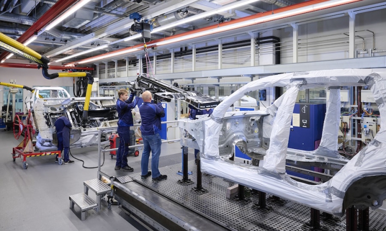 BMW Group startet Produktion seiner Wasserstoff-Kleinserie