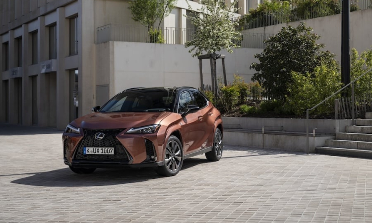 Lexus UX 300H: Erstarkter Vollhybrid