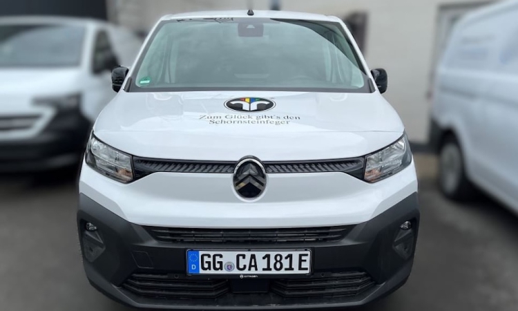 Der Glücksbringer CITROËN: Maßgeschneiderte Mobilitätslösung für das Schornsteinfegerhandwerk