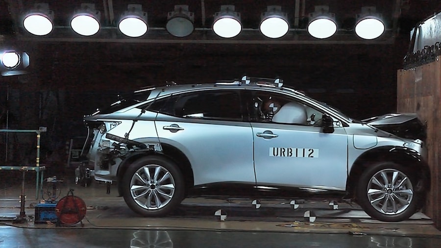 nissan-ariya-crashtest-sicher